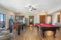 Lake View Escape - Sleeps 22, Game Room, Indoor Pool - ジム