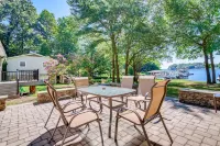 BREATHTAKING VIEWS AT NORMANDY BREEZE!