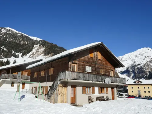 Prou Riverside Hotels in Blenio