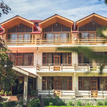 PERSIMMON FARMSTEAD Отели в г. Бадгран