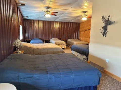 Enjoy the peace and quiet with a the beautiful country view