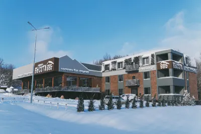 Hotel "gornaya Vysota 985" โรงแรมใน
