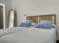 Relaxing Ocean Views, Closed to the Beach Hotels in San Agustin