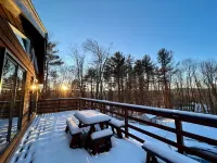Sophisticated and secluded Lenox Mt retreat minutes from Tanglewood. New listing