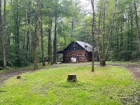 Charming Full Bed & 2 Twin Bed  cabin w/AC, Heat, WiFi in lovely Cooperstown,