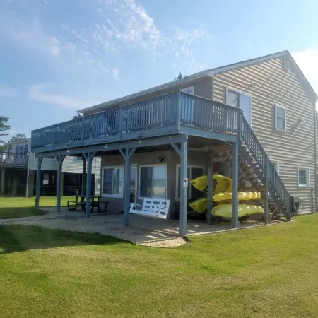 The Potomac Retreat with Million-dollar view. 3-bedroom in charming with AC WiFi