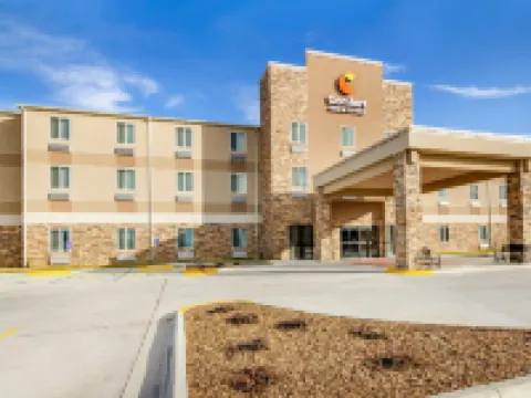 Comfort Inn & Suites Salina North Hotels in Salina