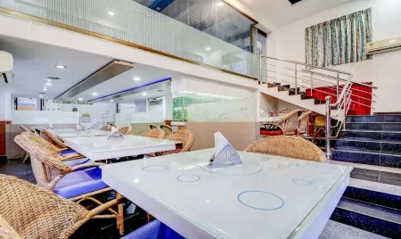 Itsy Hotels Ammu Regency Отели рядом с достопримечательностью «Chill vibes only»