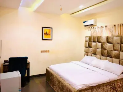 Global Luxury Suites Hotels in 