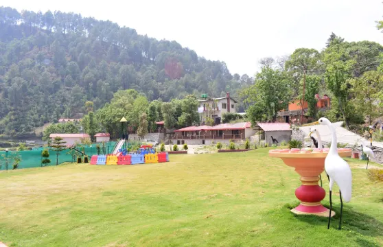 達姆揚蒂酒店和度假村