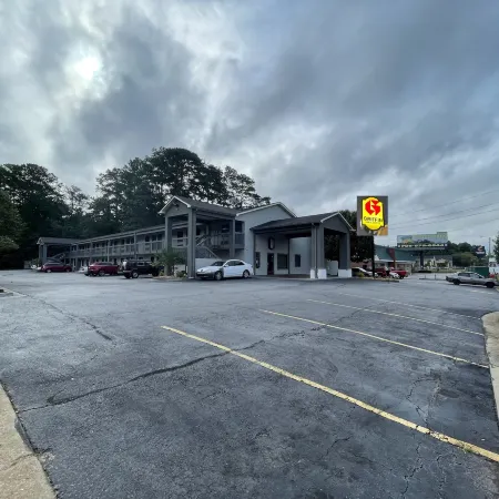 Griffin Inn & Suites