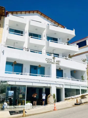GEO & Art Boutique Hotel Himara