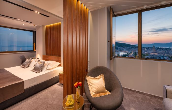 Royal Suites-Sky