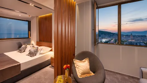 Royal Suites-Sky in Split