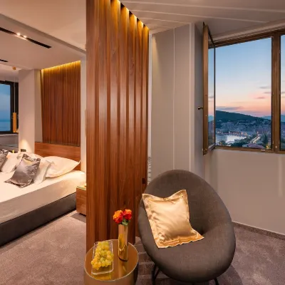 Royal Suites-Sky Hotels near Split