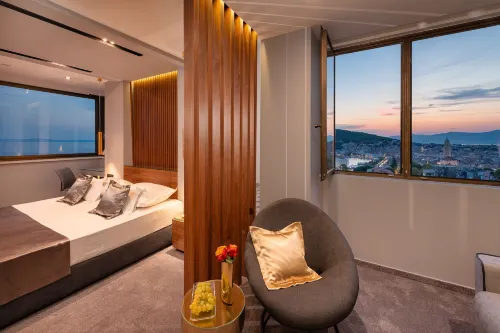 Royal Suites-Sky - Pensions