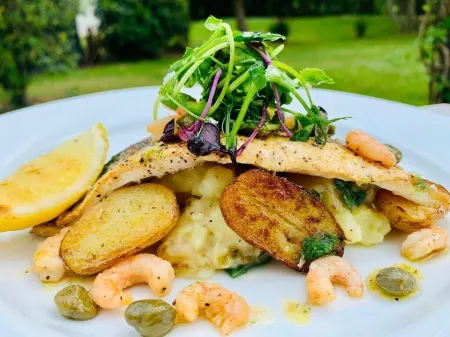 George & Dragon Country House Hotel Отели в г. Бейсингсток энд Дин Дистрикт