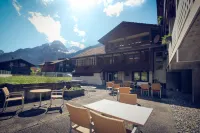 Hotel Alpina