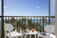 Casual Pop Art Benidorm - con vista mare