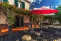 Villa Flora - Vila
