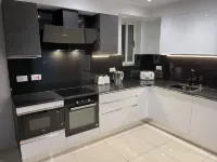 Spinola Bay Apt - Beatiful 3-Double Bed Apt Near Beach in Prime Location Hotels in Swieqi