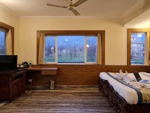 Hotel Samdupling Himalayan Brothers