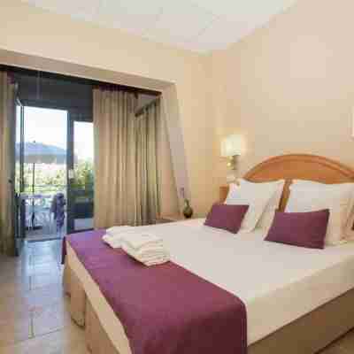 Hôtel Vacances Bleues Castel Luberon Rooms