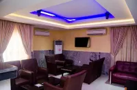 Adachukwu Hotel and Suites - breakfast