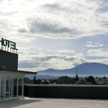Izi Hotels