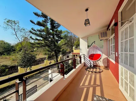 Luxury 4 Bedroom's Independent villa Отели рядом с достопримечательностью «Triveni Ghat»