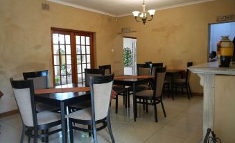 Tuscan Lodge