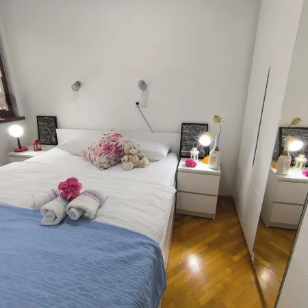 Chengic Villa Comfort - Modern 2-Bedroom Retreat