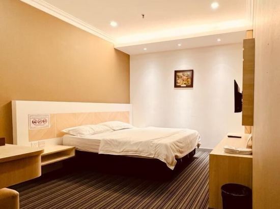 Nest Dayrooms