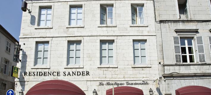 Appart Hotel Charles Sander Hotels in Jura