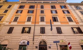Hotel Domus Mea