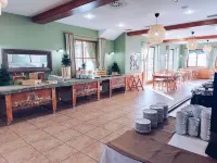 Pohorje Village Wellbeing Resort - Wellness & Spa Hotel Bolfenk - Bữa sáng