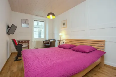 Midi Guestrooms Hoteles en Martigny