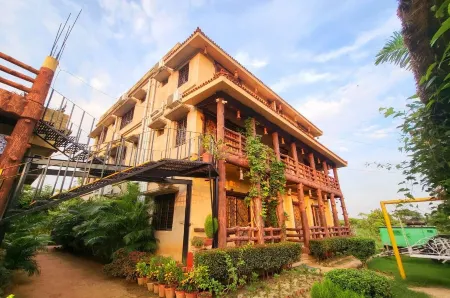 KHOAI VILLAGE RESORT