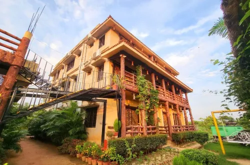 KHOAI VILLAGE RESORT