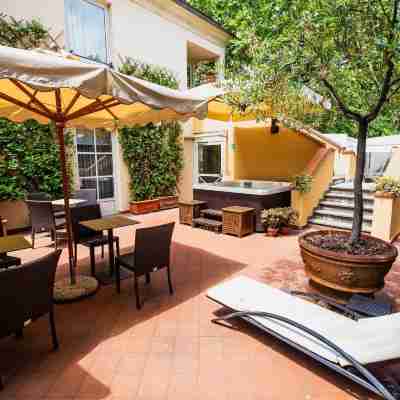 Hotel Ilaria Hotel Exterior