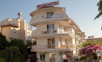 UnSide Apart Otel