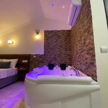 Nefis Hotel Ölüdeniz