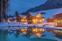 Narzissendorf Zloam Hotels near See-Camping Grundlsee / Stellplatz am See "KEINE RESERVIERUNG"