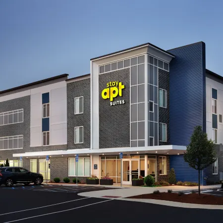 Stayapt Suites Tallahassee-Capitol