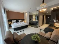 Van der Valk Hotel Mons Congres Отели в г. Сен-Гилен