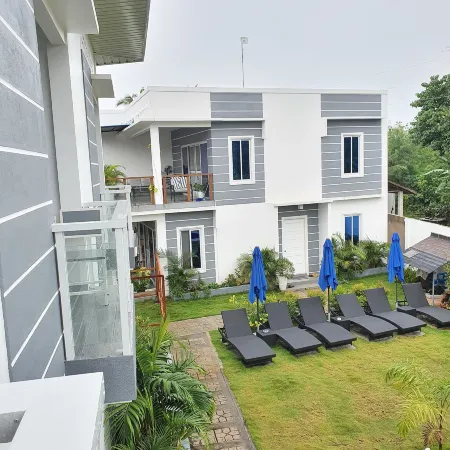 Sapphire Boutique Resort Отели рядом с достопримечательностью «Пещера Хинагданан»