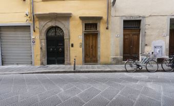 Casa Griselda by Mmega