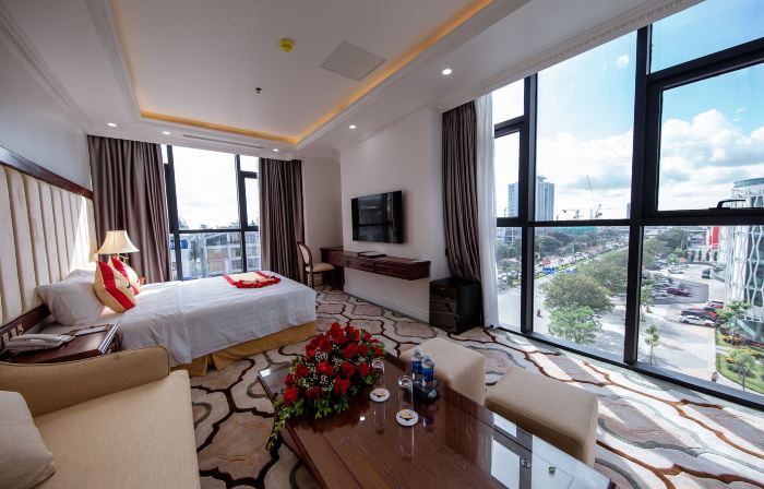 THE SHINE 2 HOTEL & APARTMENT