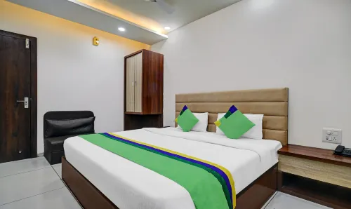 Treebo Trend Hotel Vibe Hotels in Dafi