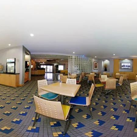 Comfort Suites